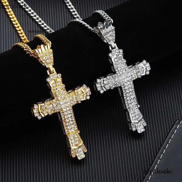 Hip Hop Cross Pendant Religious Charm Gold Sier Full Ice Out Crystal Neckalce Simulated Dias Catholic Crucifix Necklace With Cuban Chain Jewelry 12