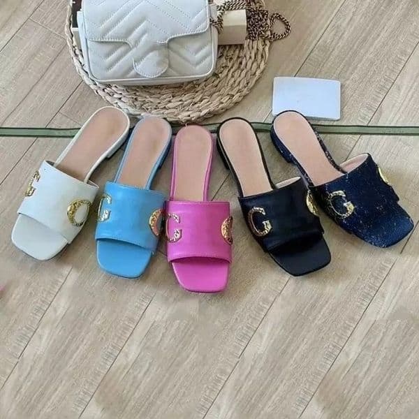 G Luxury Designer Shoes Womens Metal Decor Slide Sandals Square Toe Slip-On Flat Slippers Summer Casual Beach Shoes Metal Ornament Flat Casual Slippers Gift Size 35-42