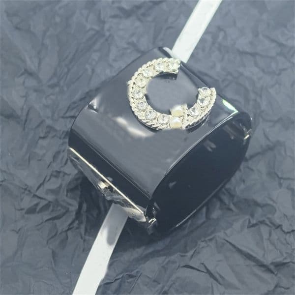 Luxury Designer Acrylic Bracelet C Stylish Transparent Pearl Diamond Bangle Jewelry Gift for Women and Men Ccity ghfg4d