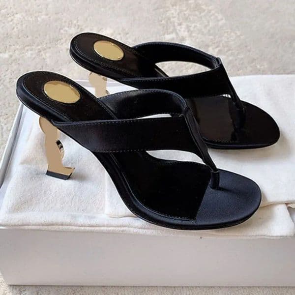 New Model Lady Opyum Mules In Satin Crepe Silk Viscose Sandals Insole Luxury Circular Metal Decoration Flip Flops Daily Go Out Adaptation01AA