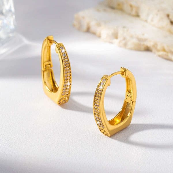 gold Diamond-embellished U-shaped earrings for women, 2025 new model, niche circular zircon earrings, popular unique French light luxury style