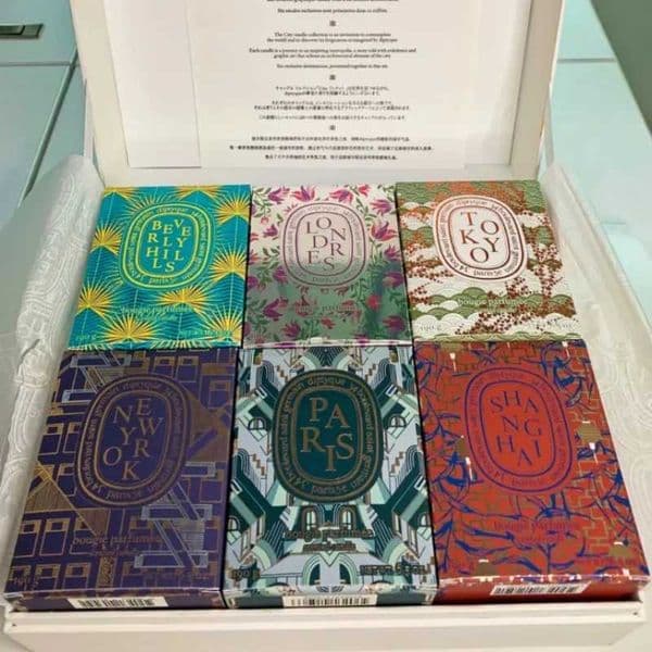 190g Aromatherapy Candle City Limited Edition Pure Natural Plant Essential Oil Scented Candle Cafe Chantilly Christmas Home Gift C260530