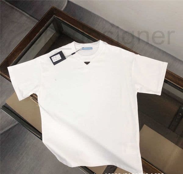 Men's T-Shirts Designer New Short Sleeve with Metal Logo Loose Fit Basic Outdoor sports quick drying Undershirt B8GJ