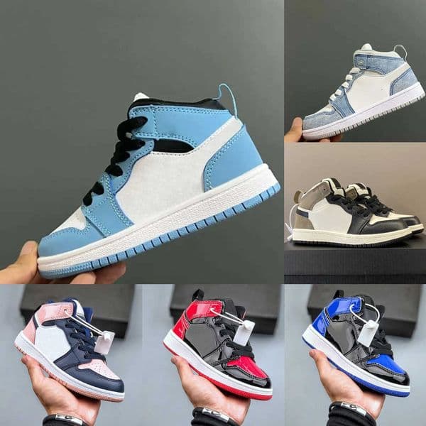 2026 kid shoe 1 Kids Basketball Shoes 1s Universi Blue Toddler Pine Green Game Royal Bred Sneakers Y260530