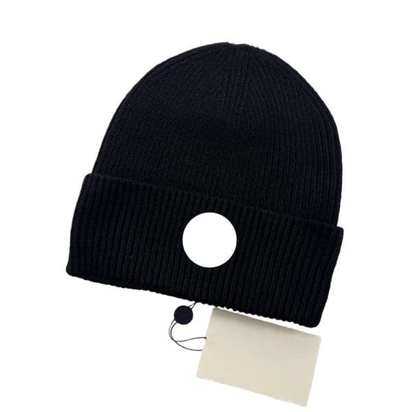 Fashion Knitted Hat Fall/winter Warm Letter Beanie for Male and Female Couples Cap Outdoor Ski Skull Caps High Quality C-4