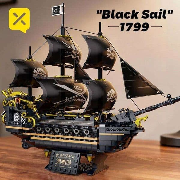 Pirate Ship Building Blocks Vessel Sailboat Model Bricks City Traffic Series Creative Desktop Decoration Toys For Children Gifts W260530