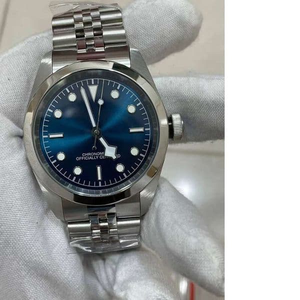 2025 new Men's Classic Long-Term Power New Version Engraved Stainless Steel men watches Silver black dial