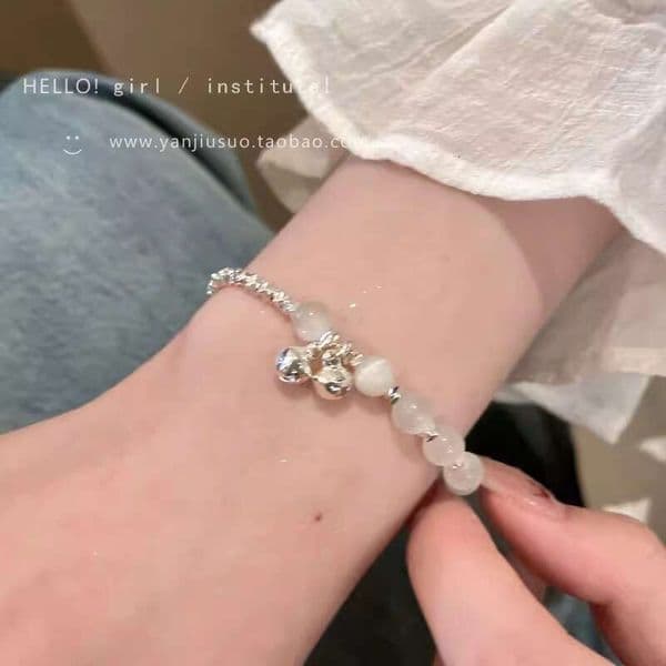 Designer Jewelry Luxury Jewelry Broken Silver Cat's Eye Stone Bell Bracelet For Women, Light Luxury Niche Design Beaded Bracelet, Exquisite Fairy Hand Jewelry