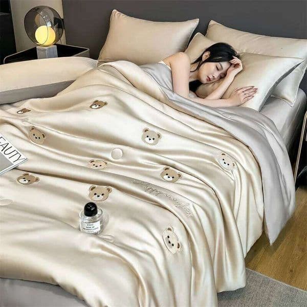 Designer Bed Comforters Sets Luxury 3PCS Home Bedding Set Jacquard Duvet Bed Sheeize Bed Sets Bedclothet Twin Single Queen King Ss 26H0401o