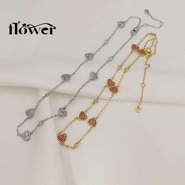 European American jewelry, sweet sparkling diamond three-dimensional heart-shaped necklace with multiple pendants, gentle and elegant clavicle chain