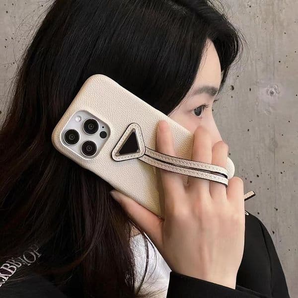 Designer Phone Case for Apple iPhone 16 Pro Max 15 14 13 Luxury Leather Lanyard Wrist Strap Lens Bump Hard Shell Back Cove