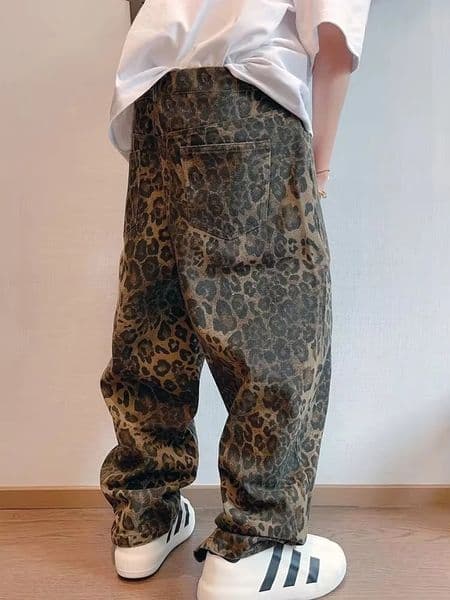 Autumn Tan Leopard Jeans Men Denim Pants Male Oversize Wide Leg Trousers Streetwear Hip Hop Vintage Loose Casual Animal Print 260401