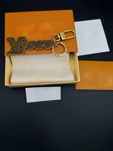 High end Murakami Takashi Series Cherry Printed Keychain Bag Hanging Chain Pendant Car Key Pendant Q260512