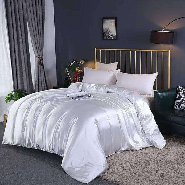 Luxury Stain Mulberry Duvet King Smooth Beautify Skin Silk Blanket Soft Comfort Comforter Covers Quilt Cover 26Y0402