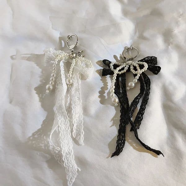 2025 Korean Sweet Pearl Bow Keychain Heart Pendant Keyring Y2K Aesthetic Key Holder for Girls Bag Pendant Accessories260402BJ