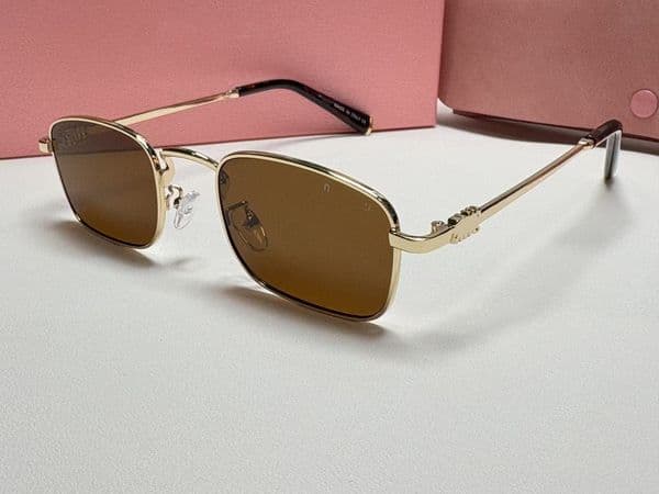 Top luxury Sunglasses designer womens Mens Classic Goggle senior Eyewear Letter Small frame UV400 Vintage polarized Metal Sun Glasses women Y2K spicy girl with box