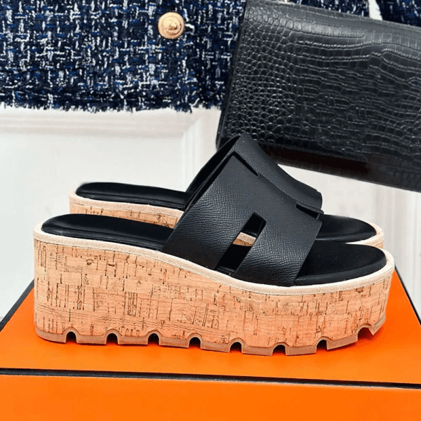 Summer wedge Sandals Mules Slippers Slides platform pump heels Women's luxury designer Casual Sand Party shoes factory footwear Size 35-41