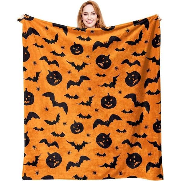 1PC Halloween Theme Throw Pumpkin skull Black Bats Orange color Thin Blanket Gifts for Couch Bed Car Home Camping all season use 26L0402