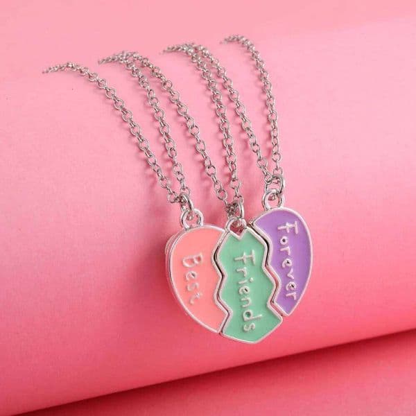 A Girl 3Pcs/set Heart-shaped Stitching Letter Best Friend Necklace BFF Friendship Jewelry Gifts for Girls
