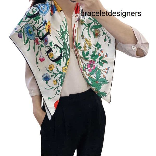 Silk Scarf for Designer Women - 90x90cm G Monogram u0026 Floral Print Echarpe Luxe Luxury Designer Scarf Women Fashion Accessory