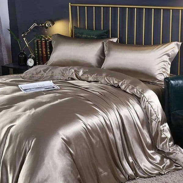Luxury four-piece set double-sided mulberry silk satin quilt cover bedding dormitory selection 1.2M bed model 26Y0402