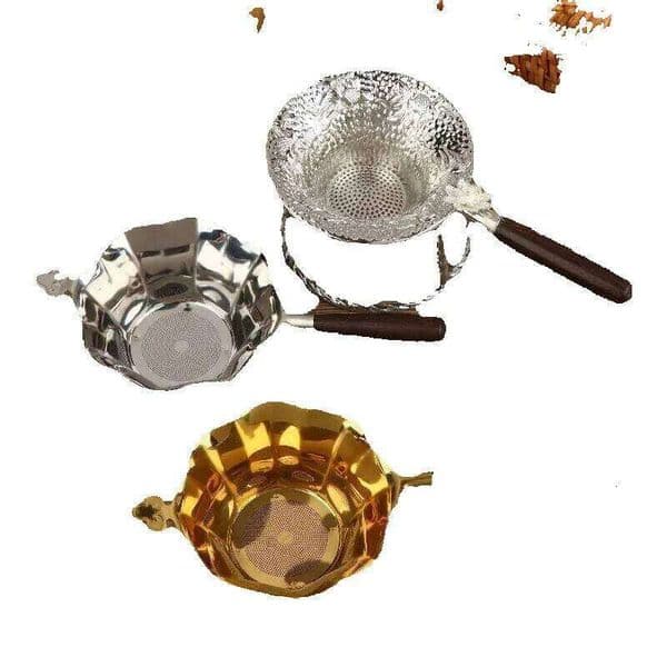 Embossed Stainless Steel Strainer with Wooden Handle Intricate Pattern Mesh Infuser,Perfect for Loose Leaf Tea Brewing 26H0123