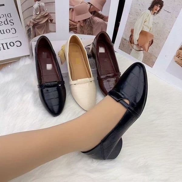 Ddmysports Pointed Toe Single Shoes Popular Spring New Style Versatile Soft Soled Leather For Women Retro Flat Shallow Comfortable Loafers Outdoor