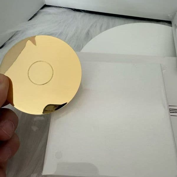 18k gold Luxury Letters Hand Compact Mirrors Retro Vintage Double Side Portable Enlarged Classic Designer Makeup Mirror Folding with Original Box CC