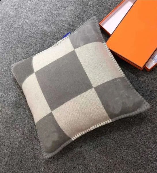 Luxury Designer High-End Pillow Bedding Home Room Decor Pillowcase Couch Chair Sofa Orange Car Thick Cashmere Cushion h Multisize Men Women Casual Shippin 02