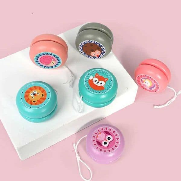 Cute Animal Print Wooden Yoyo Toys Ladybug Toy Kids Yo-Yo Creative Cartoon Unicorn Yo Toys for Children 6cm Wooden Yo Ball X260403