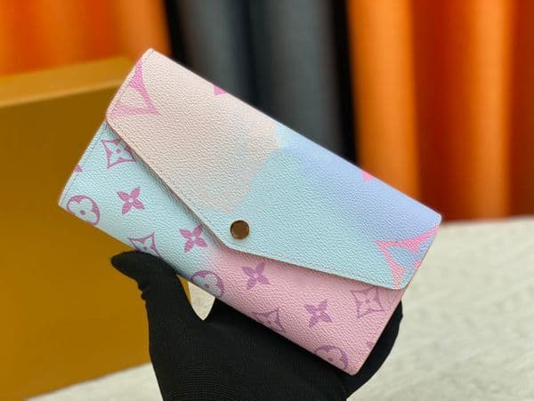 Luxury Brand New Women's Long Zipper Wallet with Large Capacity, High Beauty, Multi functional Printed Underarm Bag and Genuine Leather Wallet