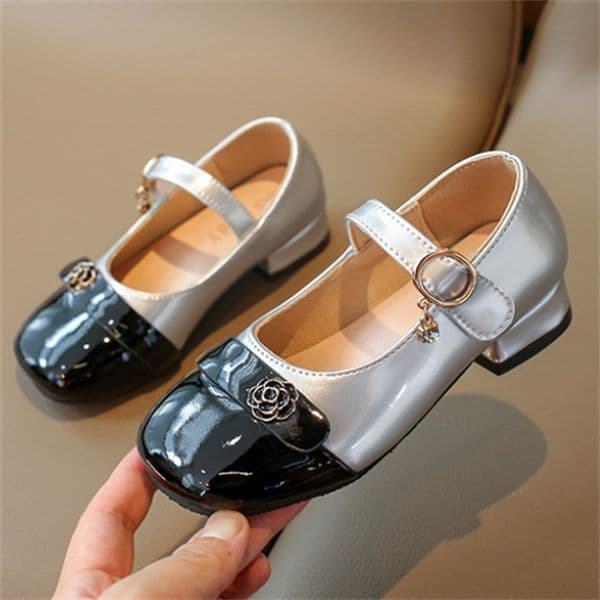 Girl Sandals Princess Shoes Kids Baby Leather Dress Shoes Elegant Children Flat Single Shoes Designer Footwear
