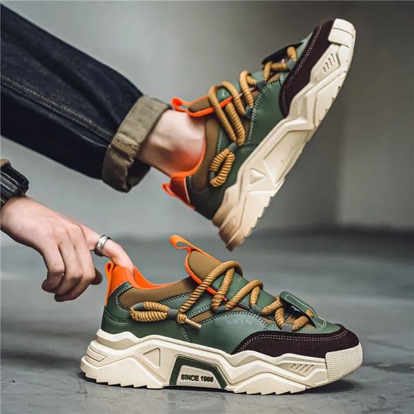 Mens Casual Sneakers Spring Fashion Versatile LowTop Skateboard Shoes for Men Suitable Outdoor Sports 260402