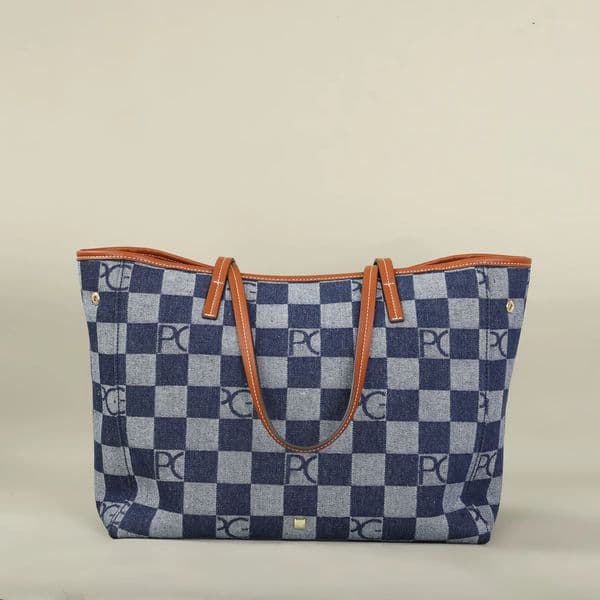 PG Fashion Printed Womens Handbag 2026 Classic Commuting Multi functional Large Capacity 260325
