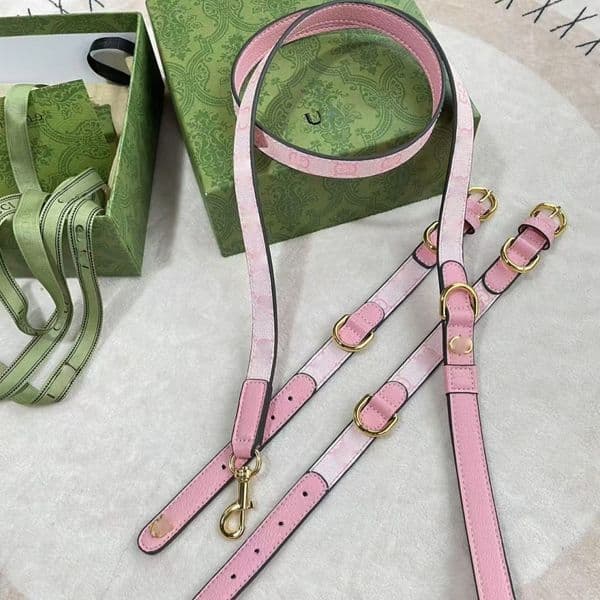 2026 Designer Luxury Soft Genuine Leather Dog Collar Durable Adjustable Pet Collar with Elegant Gift Box for Small Medium Dogs Wholesale