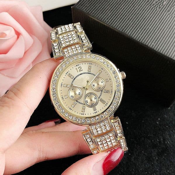 Great quality diamonds women Designer WristWatches aaa with box wonderful female fashion casual Luxury Dial 37.7mm quartz Watchs no330