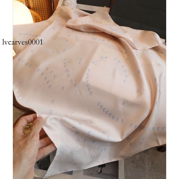CC Designer silk Scarf Spring pearl necklace chain 90cm square scarf twill silk shawl for outer wear