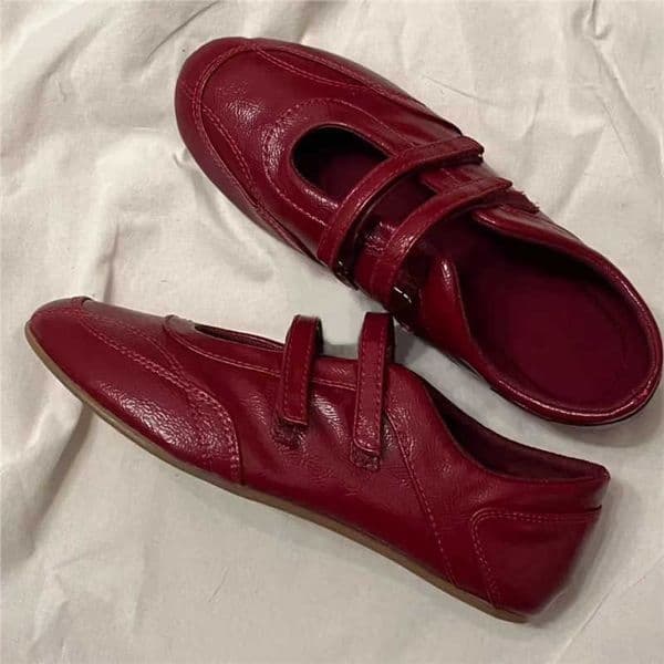 2025 Autumn New Red Shoes Shallow Ballet Flats Womens Casual Shoes H260403
