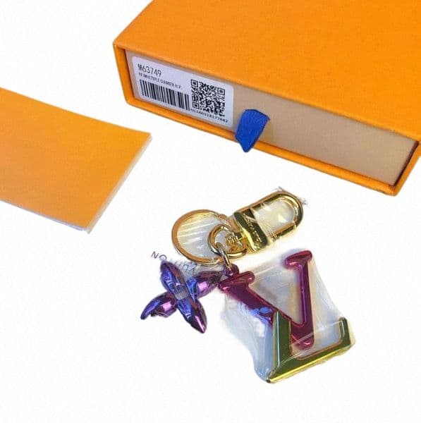 new style with original box Luxury Brand keychains Designer metal letter keyrings Fashion Bags Pendant Lovers Car Key chains for Charm men women Chris A3q3#