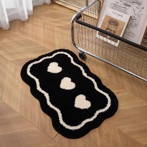 Black and white love floor mat ins wind bathroom absorbent foot mat carpet thickened fluff non-slip quick-drying bathroom matT2600406