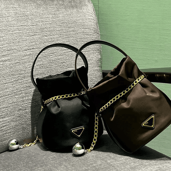 Mirror quality Nylon Mini Drawstring Bucket Bag Luxury bag 10A Designer bags tote Womens handbag Shoulder Bag lady Leather crossbody bag Fashion Triangle bag 1BE088