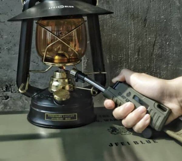 Portable Outdoor With Visible Window, Waterproof Butane Inflatable Telescopic Barbecue Gas Camping Cigarette Lighter