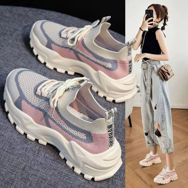 Sports for women in spring summer breathable mesh lightweight and versatile socks running dad shoes