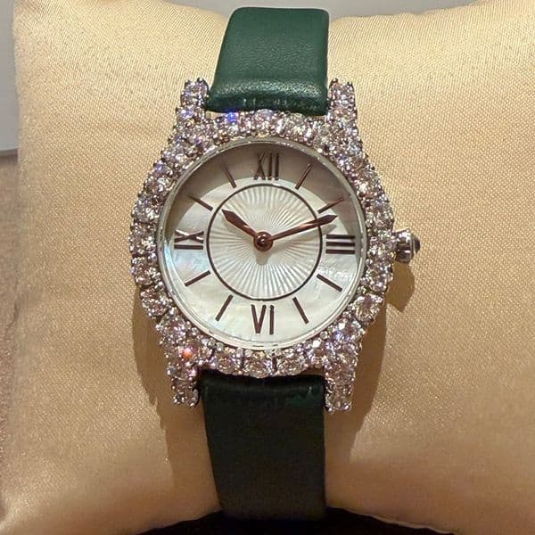 Designer Watches For Women Quartz Movement Simple Watch 32mm Business Ladies Wristwatches Stainless Steel Case Montre De Luxe
