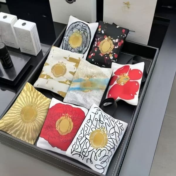 Durable Automobile Bedroom Clothing Cabinet Fragrance Pack Pendant Does Not Produce Irritating Odors Air Freshener Interior Fragrance Diffuser Fragrance Pack