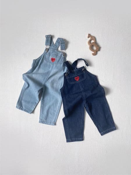 Autumn Baby Denim Strap Trousers Infant Toddler Casual Pants Fashion Boy Girl Heart Overalls Kids Versatile Jeans 260407