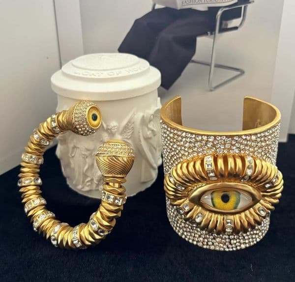Schiaparelli Designer Jewelry Eye shaped brass bracelet exaggerated personality Cuff Bangle For Girl Women Party Festival Gift