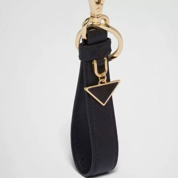 Luxury Men's Keychain Genuine Leather Designer Key Ring Stainless Steel Car Key Holders Classic Fashion Bag Charm High Quality Key Pendant Couple Holiday Gifts