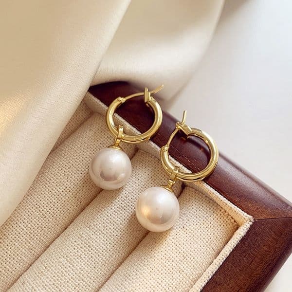 Silver Needle High-Class Zirconia Pearl Earrings - French Small-Scale Retro Luxury Stud Earrings for Women - 2026 New Style Ear Accessories
