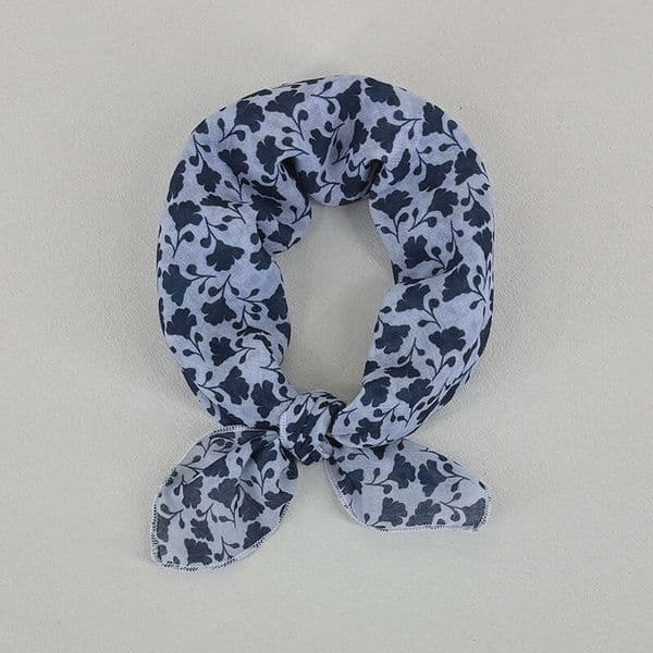 Spring/Summer New Country Style Vine Leaf Print Versatile Simple Silk Scarf Women's Neck Accessory